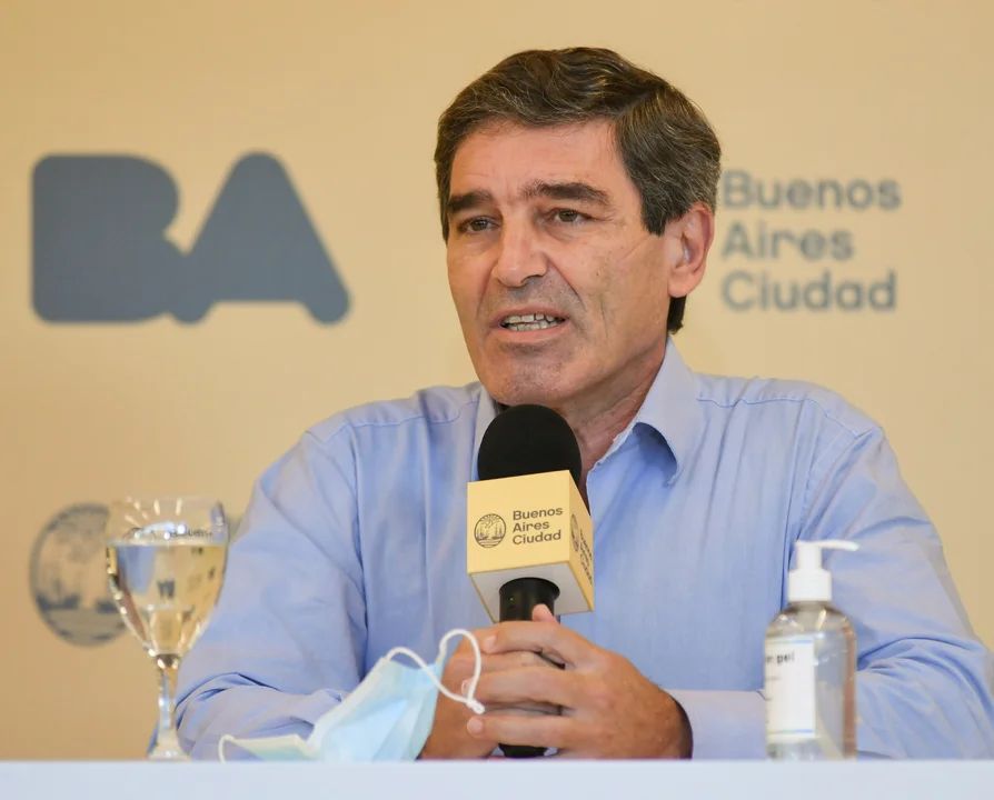 Fernán Quirós respondió a Larreta y negó que haya “olor a pis” en la Ciudad