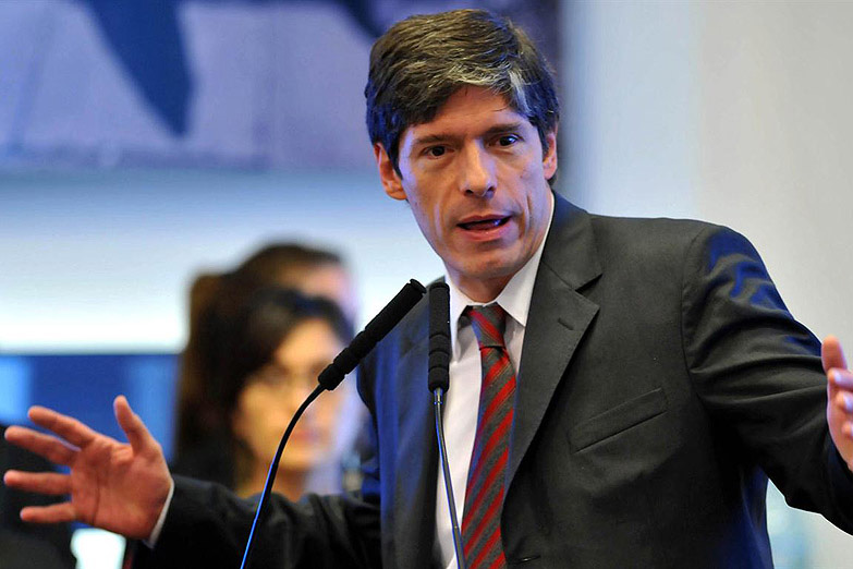 Abal Medina: “No es momento para que el peronismo se esconda detrás de tibiezas o candidatos amigables”