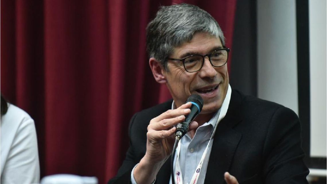 Abal Medina propone medidas urgentes para ayudar a 100.000 empresas locales con una nueva Ley PYME 