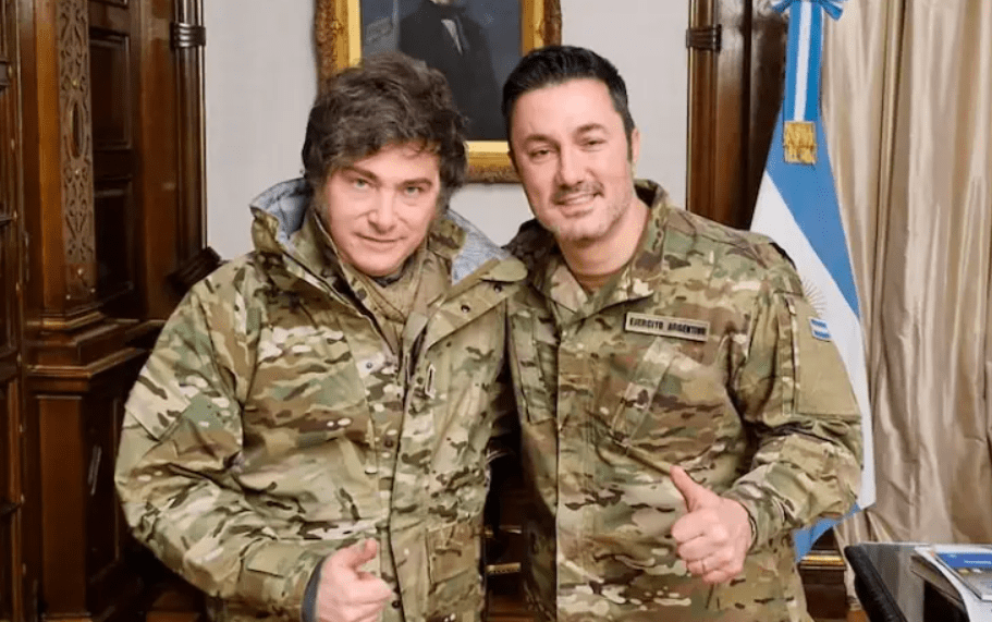 Luis Petri y Javier Milei concretan la mayor incorporación de equipamiento militar en&nbsp;décadas