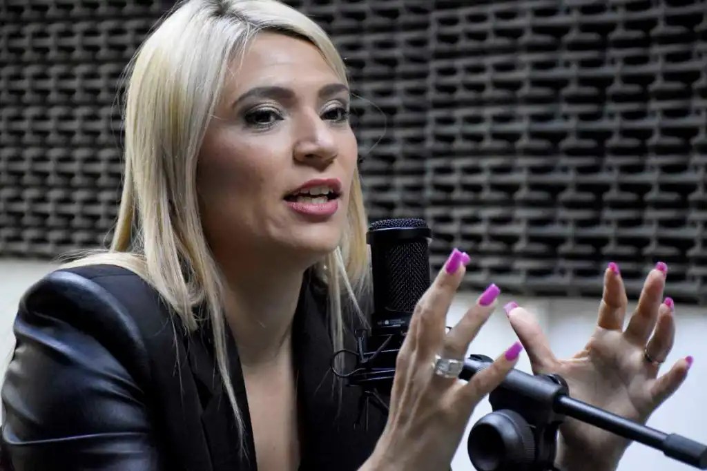 Nadia Márquez, senadora libertaria, cuestionada por denuncias de fraude a jóvenes&nbsp;neuquinos