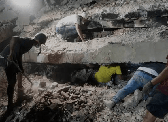 Ya son 4.490 los muertos por los terremotos en Venezuela