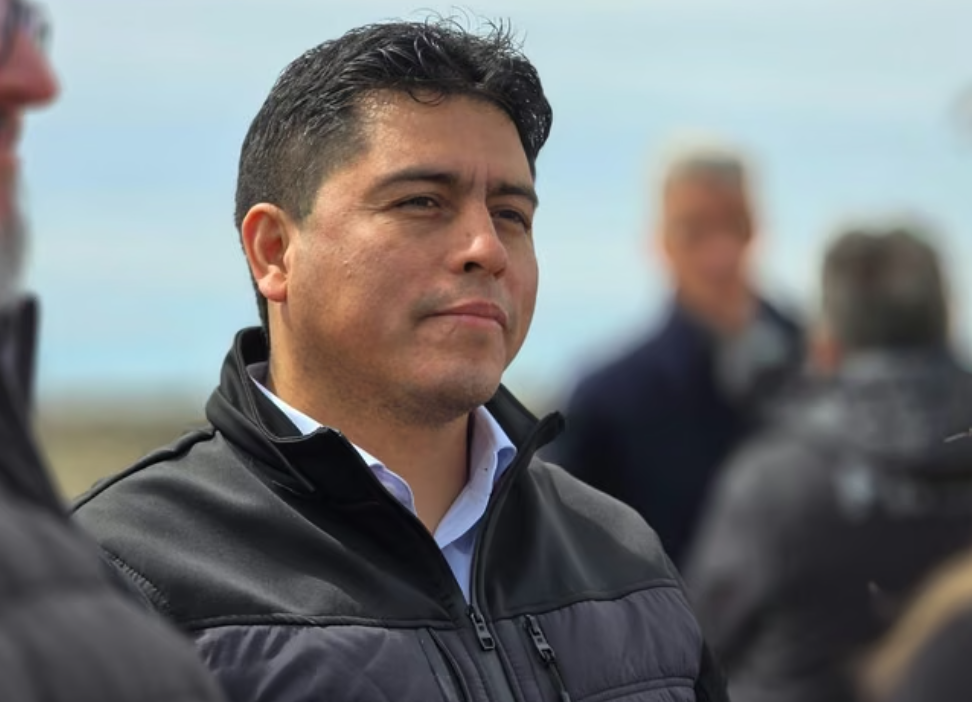 Vidal destacó el cumplimiento de la Ley 90/10 y se diferenció de gestiones anteriores: «Con el kirchnerismo, los santacruceños no tenían oportunidades”