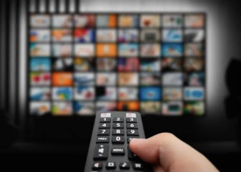 El público hispano en EE.UU. manda en los estrenos de streaming, según Nielsen