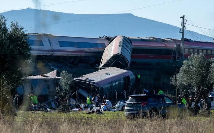 Toledo: el choque de dos trenes de alta velocidad dejó 30 muertos
