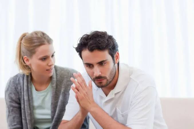No te miraba a los ojos y no era lo que pensabas: la explicación psicológica